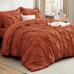 Bedsure 7 PCS Queen Size Burnt Orange Comforter Set Pintuck All Season