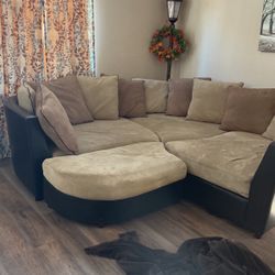 Sectional Couch 