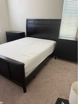 Dark wood bedroom set