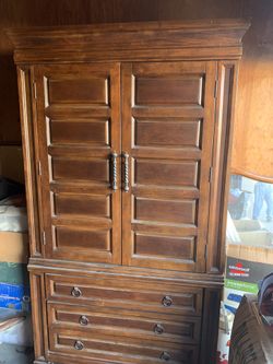 TV Armoire