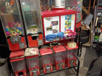 Vendor Racks, Small Business, Gumball Machines