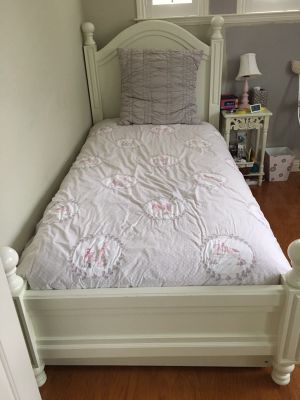 Pottery Barn Kids Anderson Twin Trundle Bed And Dresser For Sale