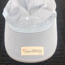 New!!! woman’s Hat $4 Ea