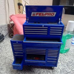 1:18 Scale Fel-pro Replica Rolling Tool Chest Coin Bank