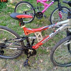 18 And 21 Speed Mountain Bikes. Like New