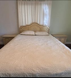 Vintage Solid Wood Stanley Bedroom Set – $430obo