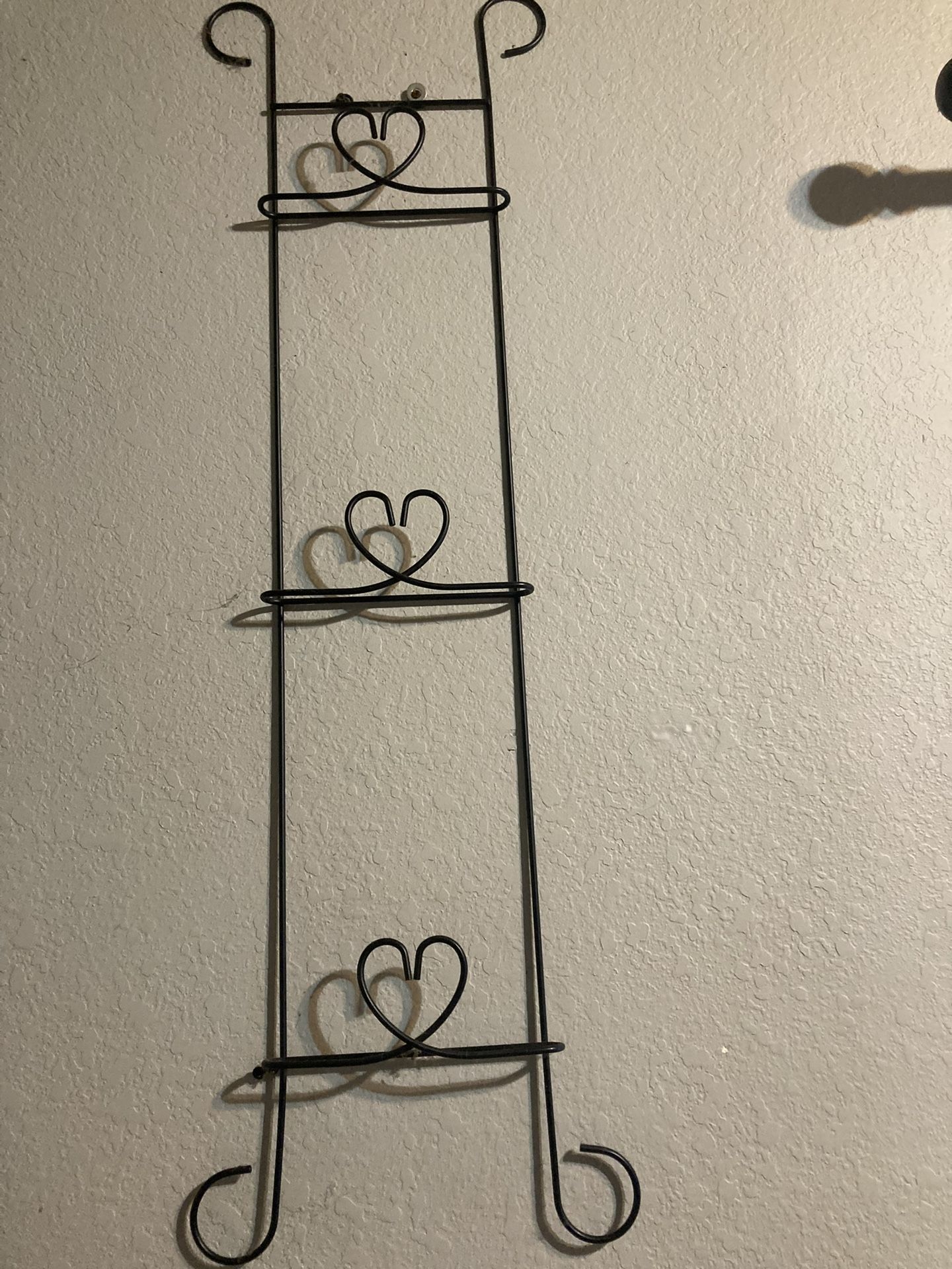 Hanging Plate Display 