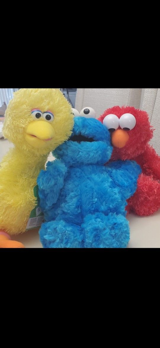 BIRD BIRD /ELMO/COOKIE MONSTER NEW W TAGS