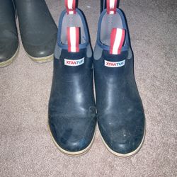 XTRATUF RAIN BOOTS