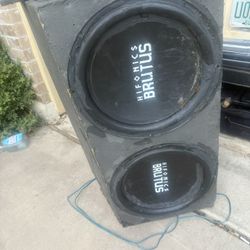 2 15s Speakers Planet Audio Amplifier