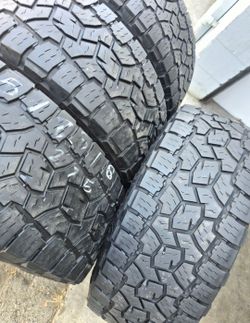 4 used tires Lt35x12.50r18 Toyo AT111 OpenCountry $299.00