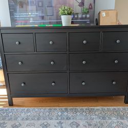 IKEA Dresser + 8 Drawers 