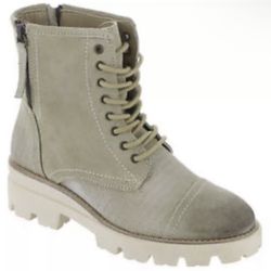 Diba True Storm Mee Ladies Leather Combat Boots Beige Size 9 Lace Up / Zipper