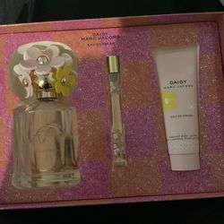 Marc Jacobs Daisy Eau So Fresh