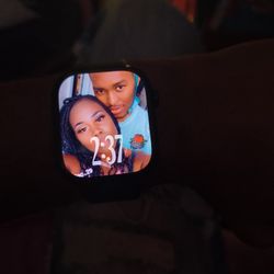 Apple Watch No Scratches Used It One Time Brand New