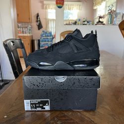 Jordan 4 Retro Black Cat (2025) Size 11