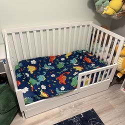 Kids Crib & Bed, Dresser/ Changing Table 