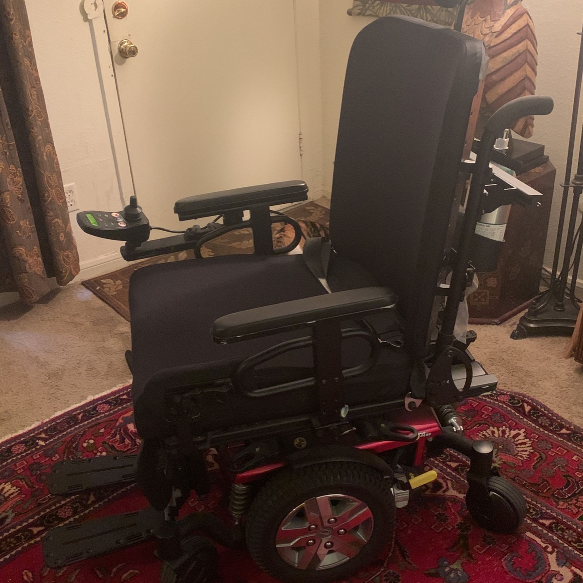 Electric Wheelchair