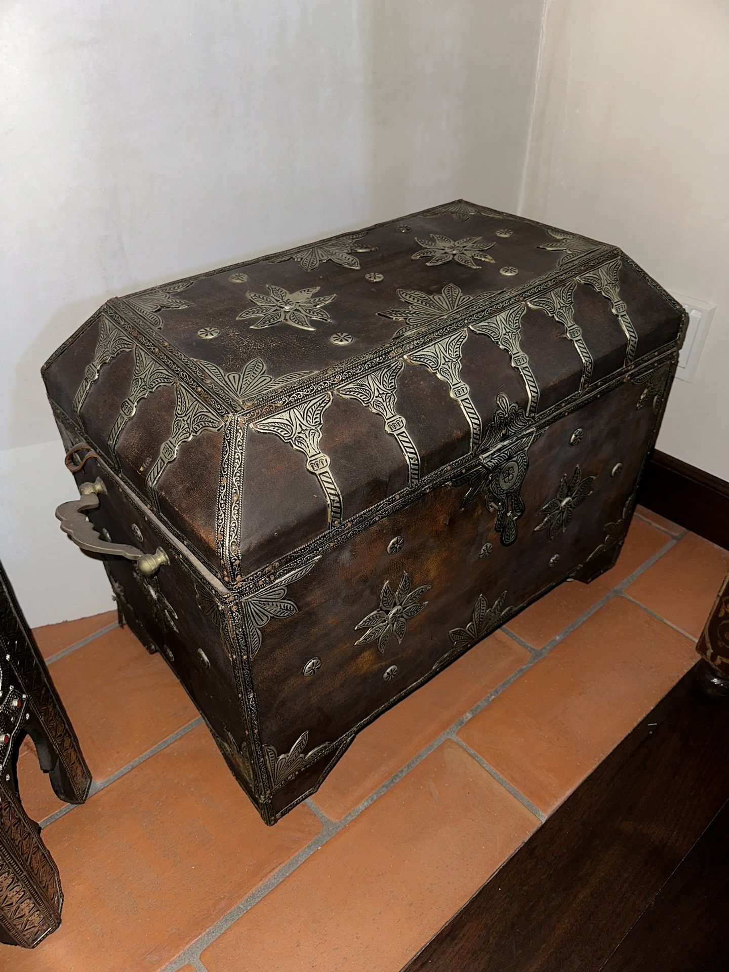 Leather, Metal, Solid Wood Trunk