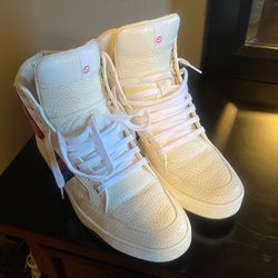 Gucci Sneakers Size 39 Or Gucci 6g