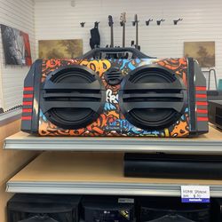 Boom box