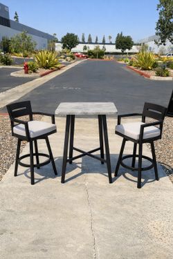 New 3 Pieces Aluminum Outdoor Patio Bar Table and barstool Set