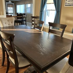 Selling A Beautiful Dining Room Set With Six Chairs, Two Captain Chairs, Tweed Fabric With Side Table