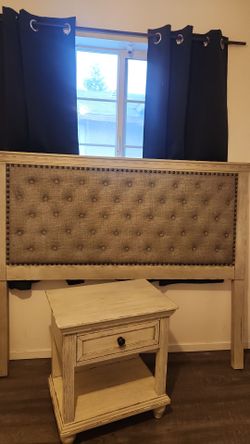 Headboard & 1 nightstand