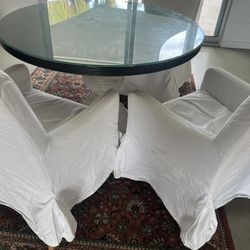 Table And Chairs 