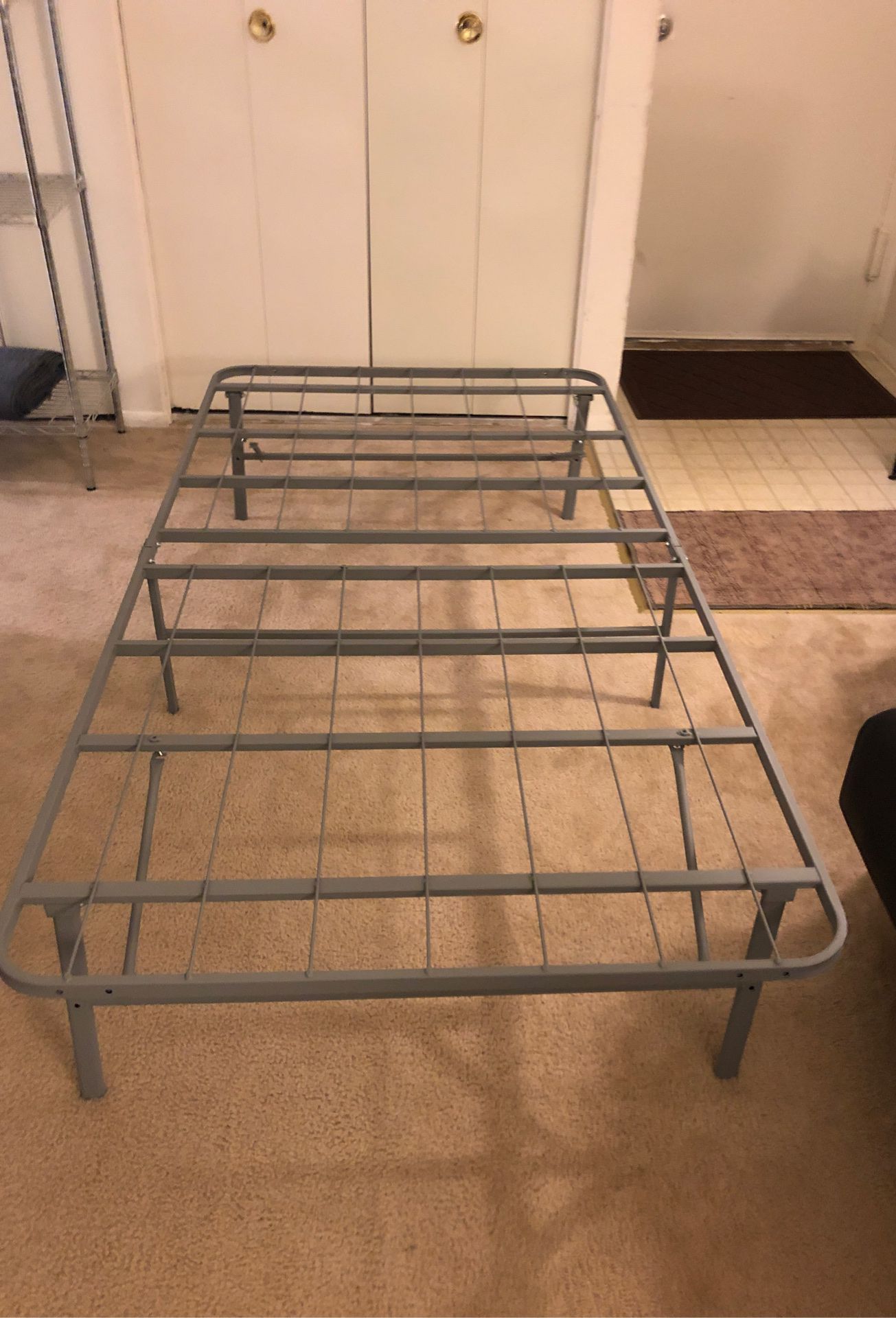 Metal bed frame(two)