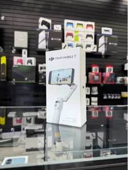 DJI Osmo Mobile 7