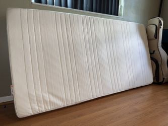 Twin mattress IKEA