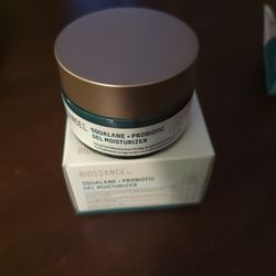 BIOSSANCE Squalane + Probiotic Gel Moisturizer. Extra Gentle Formula 1.69oz/50ml