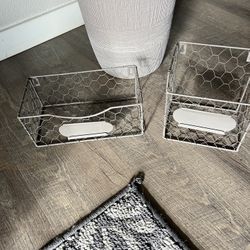 2 Wall Mount Chicken Wire Organizing Basket Set