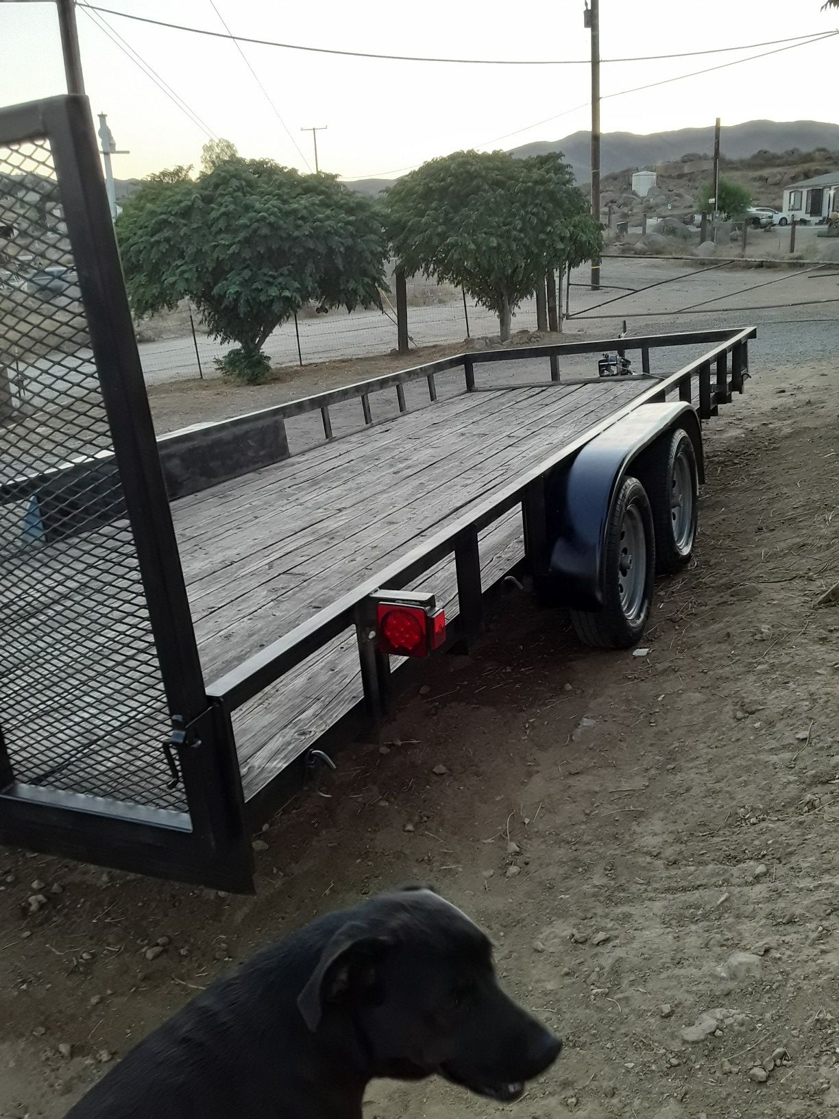 2006 Carson trailer 20 x 7 great name brand ready for work or play