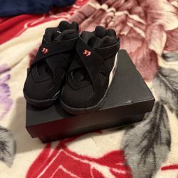 Baby  Boy Retro Jordan Size 4c