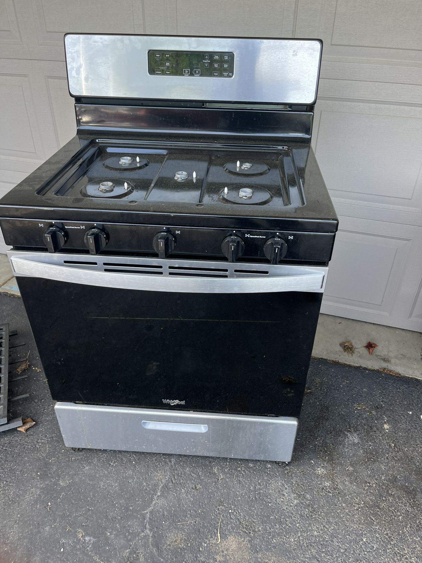 Whirlpool Gas Stove