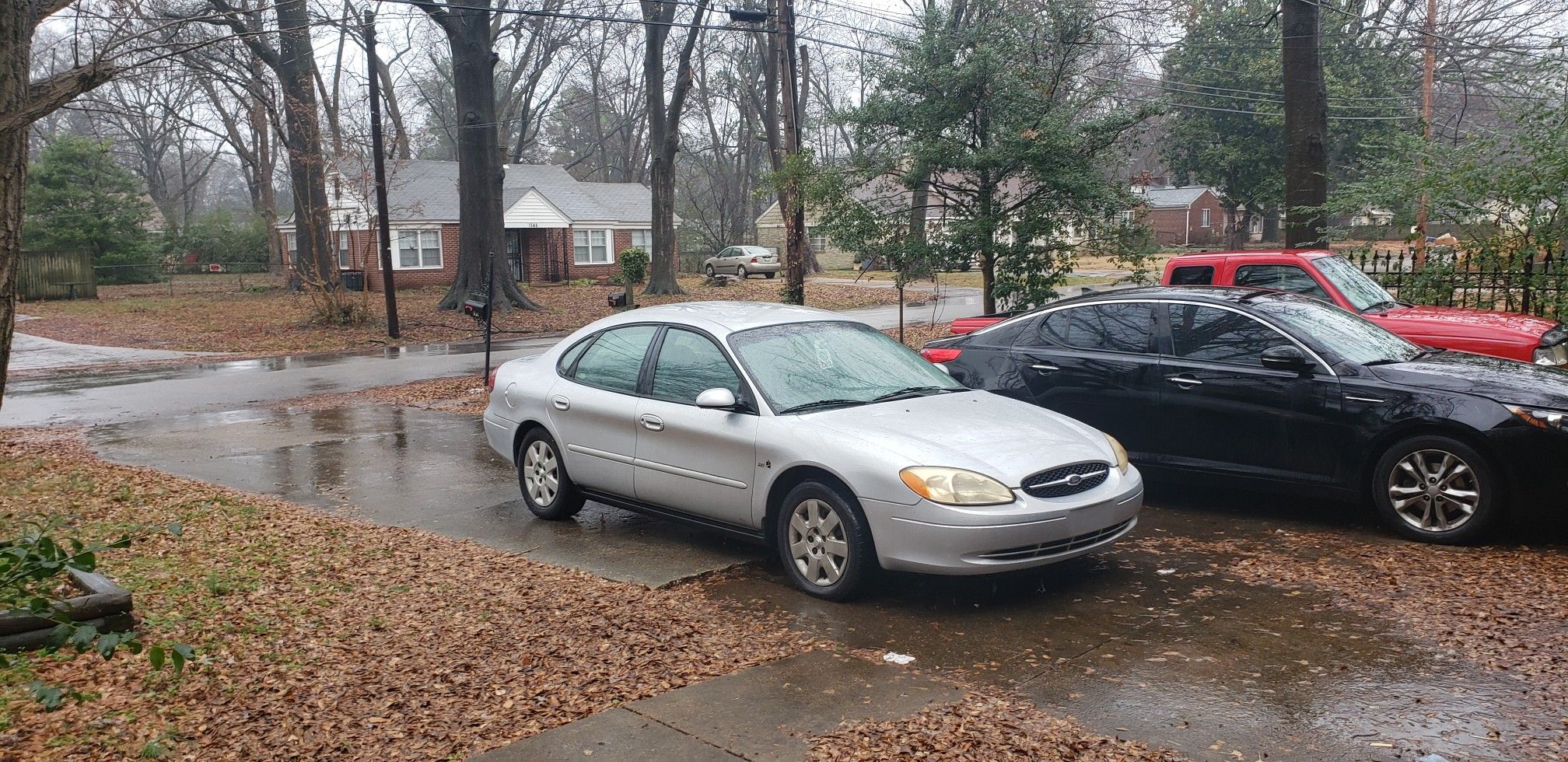 2000 Ford Taurus