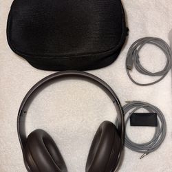 Brown Beats Studio Pro