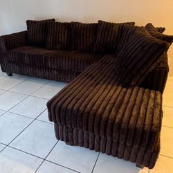 New In Box Need Gone Asap Fluffy Sectional Couch 