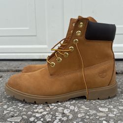 Basic Timberland boots
