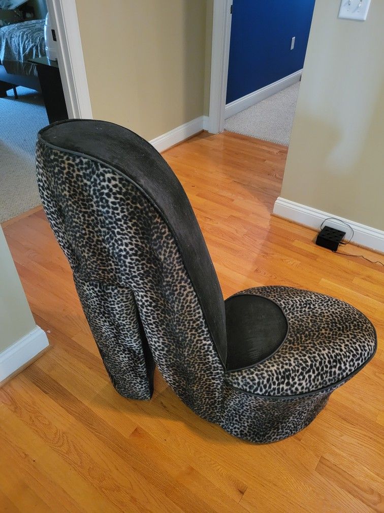 Shoe Chair