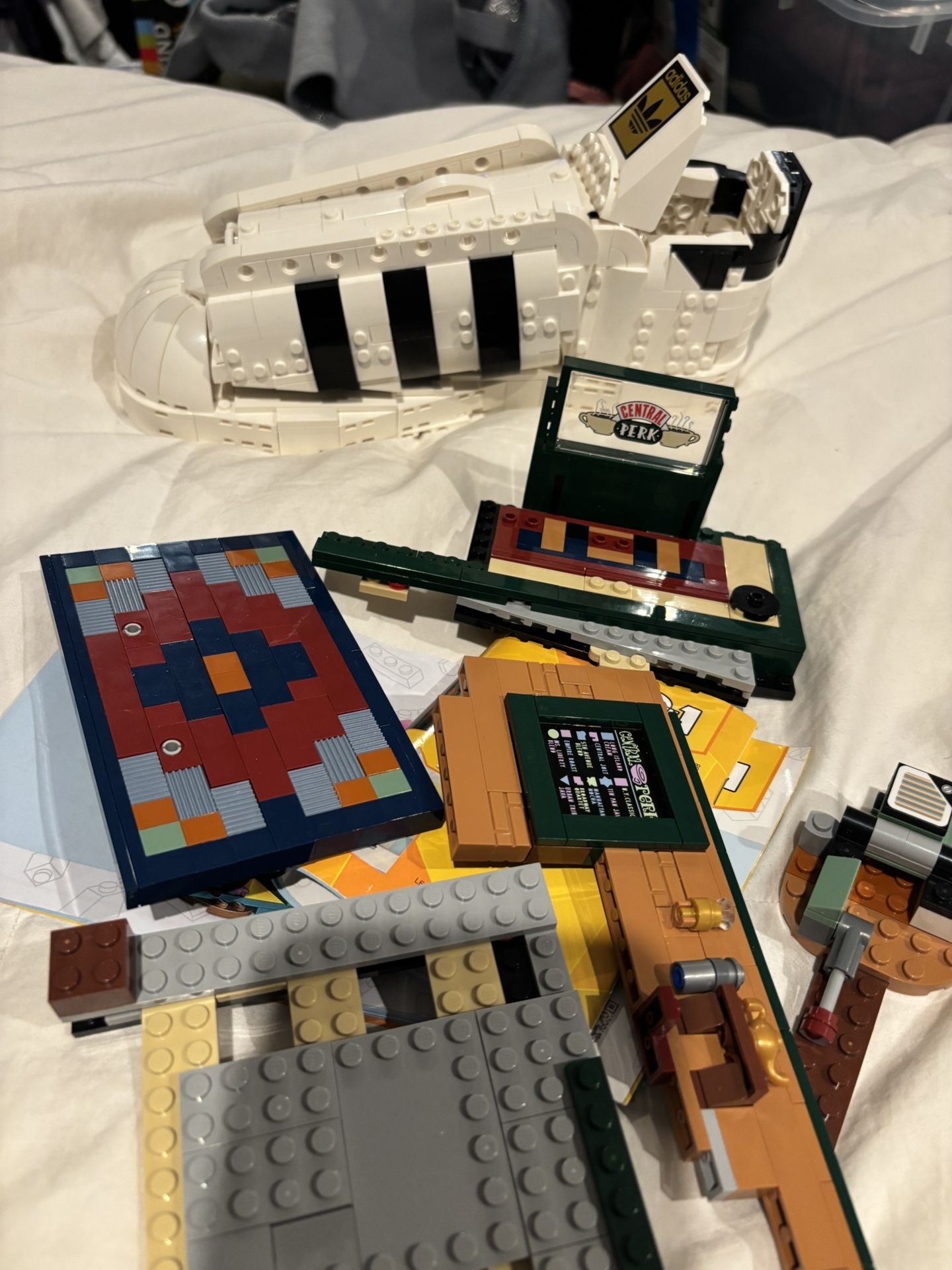  Adidas Superstar Friends Minfigure Lot 