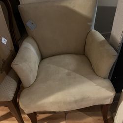 Dinning Chair 2 Of Them Very Comfortable 