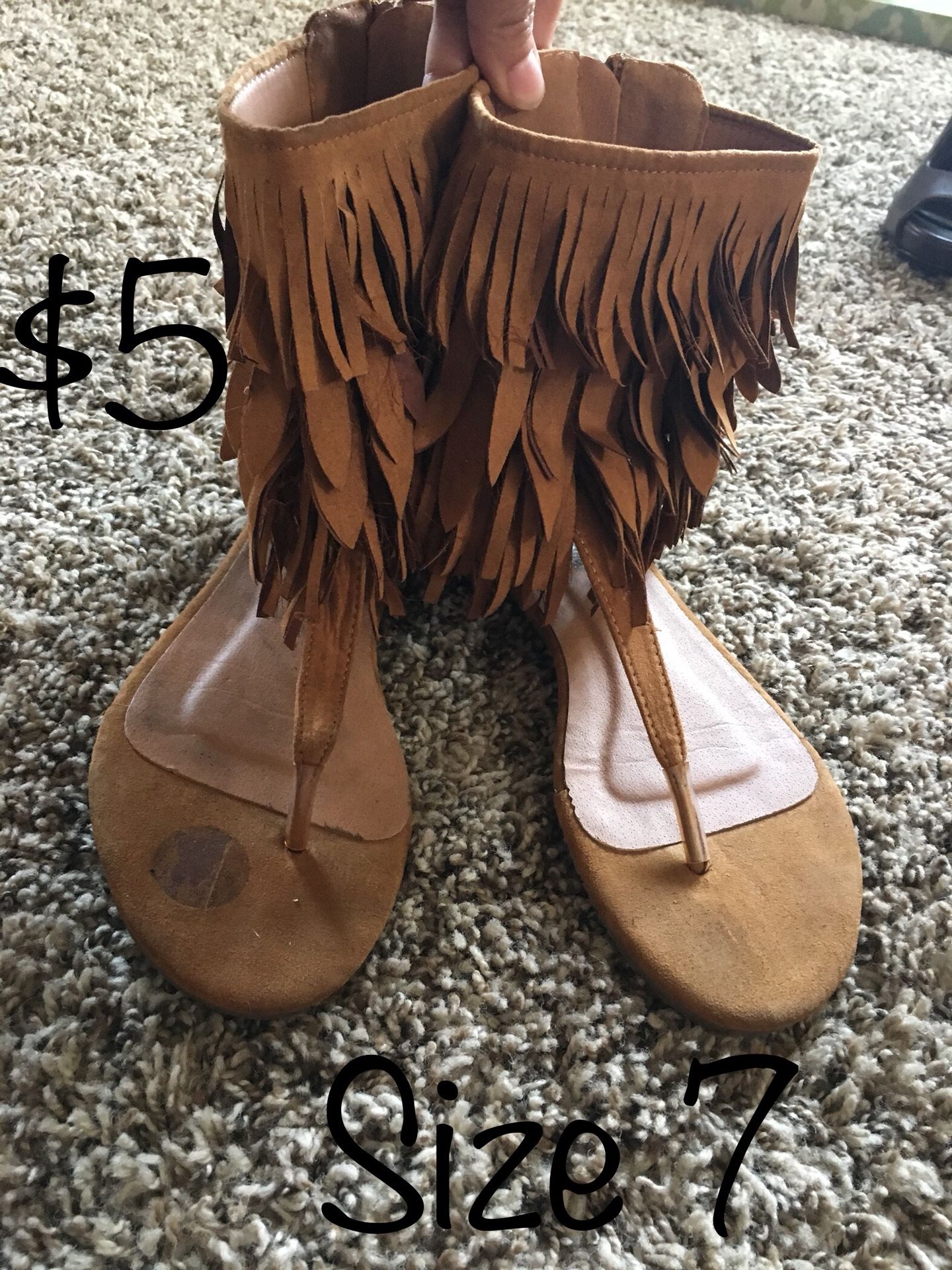 Fringe sandals