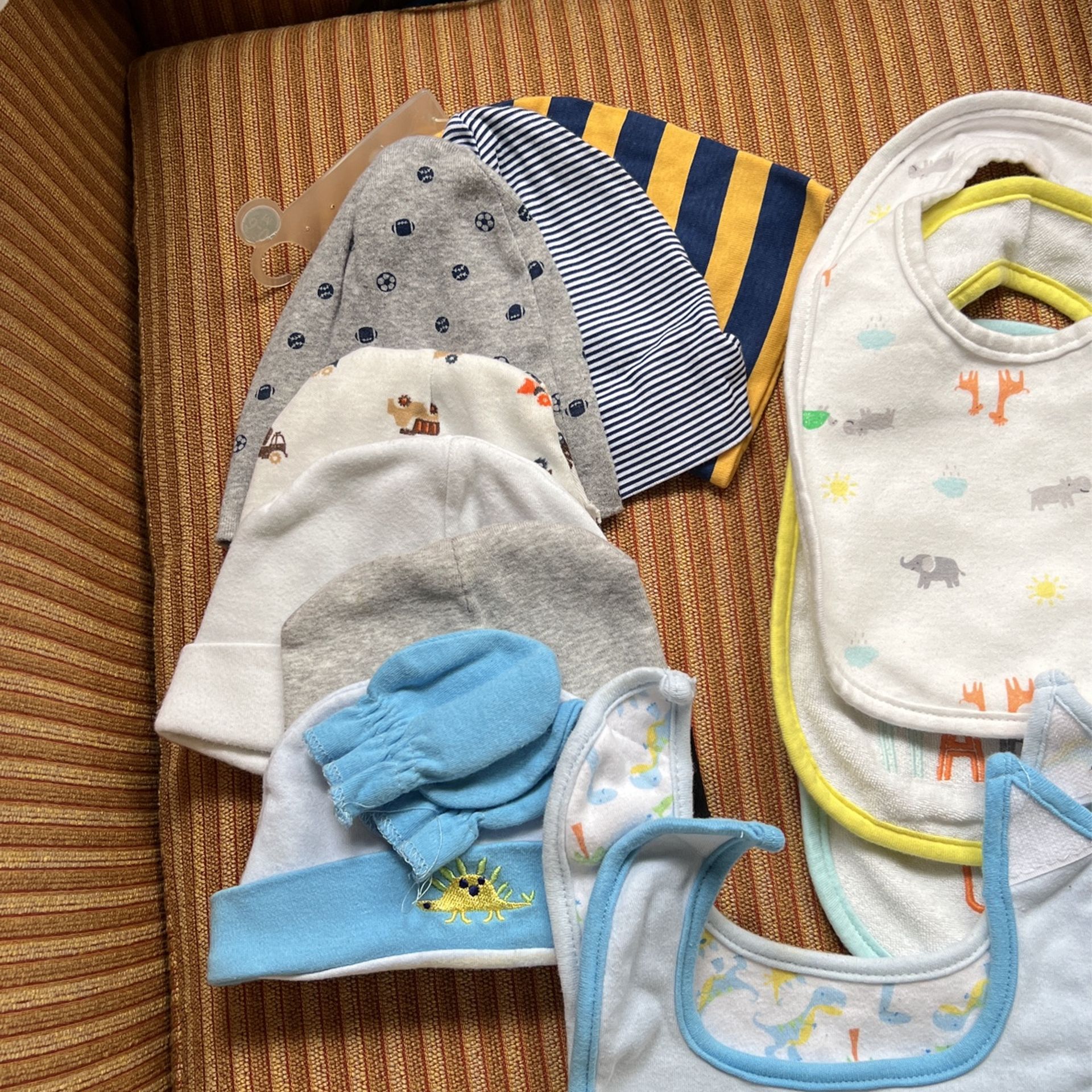 Bibs And Hats For Babies 