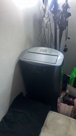 Ac lg don’t know specs no hardware it comes on as is