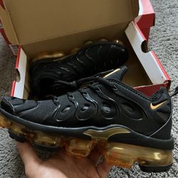 Nike Vapormax Men’s 8 & 12 / SIZE 8 & 12 / NEW / Nuevo 