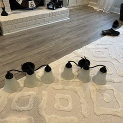 Light Fixtures 