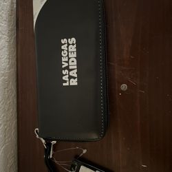 Raiders women’s wallet
